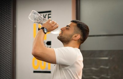 Je hebt minder elektrolyten nodig dan de fles beweert